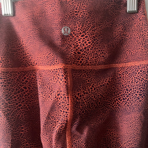 Lululemon leggings - Picture 5 of 7